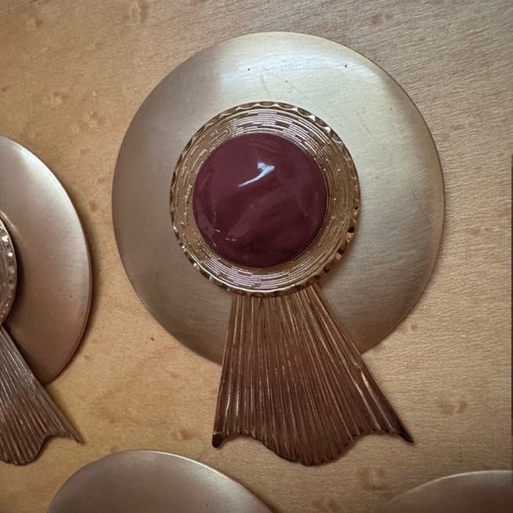 Vintage brooch bundle - Picture 3 of 9